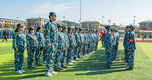 c9a082512f8b4c338726bcbccb3819d8.jpg
