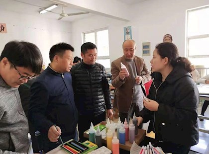 特邀请景德镇惠美陶瓷有限公司深度介入我院各专业课程