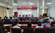 学院思政教师丁露到浮梁宣讲“七一”讲话精神